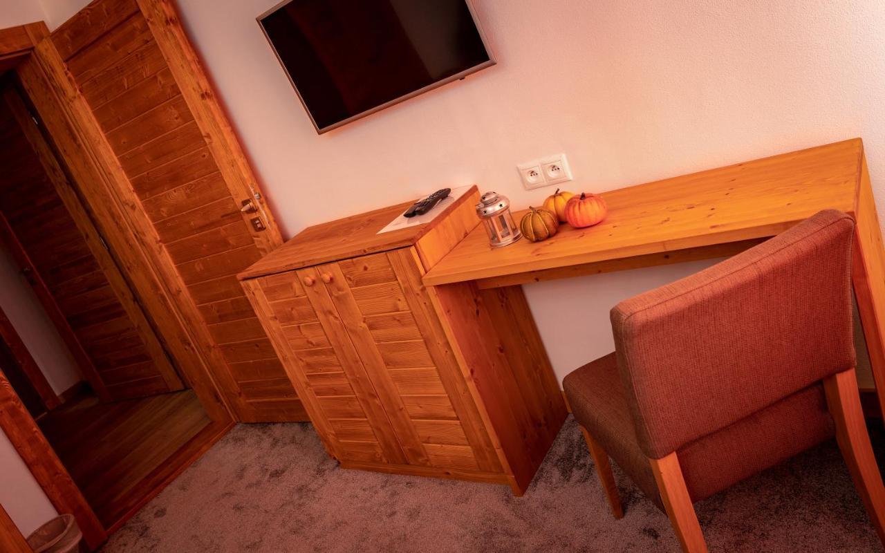 Vila Somani Nová Lesná Exteriör bild